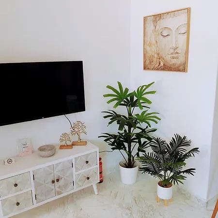 Elaia Luxury Apartment